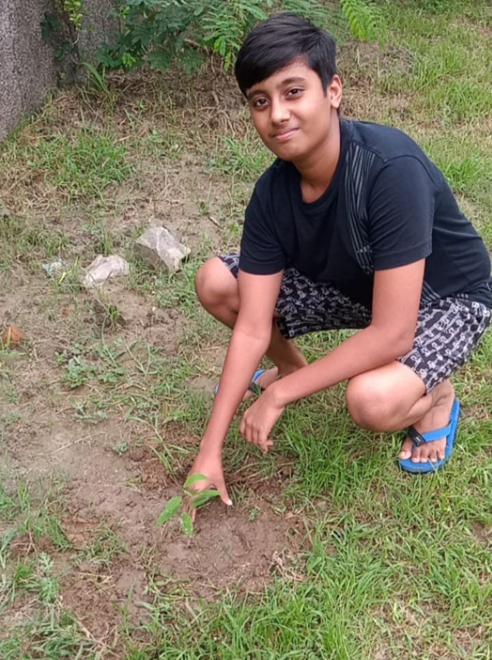 WhatsApp Image 2025-05-04 at 19.54.55_16780674